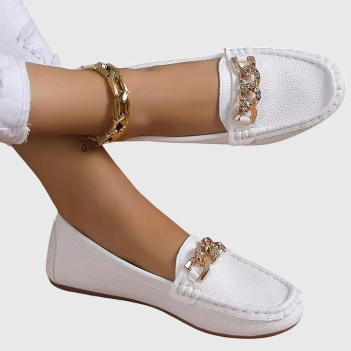 Susanne | Kvinners Slip On Loafers Med Kjededetalj