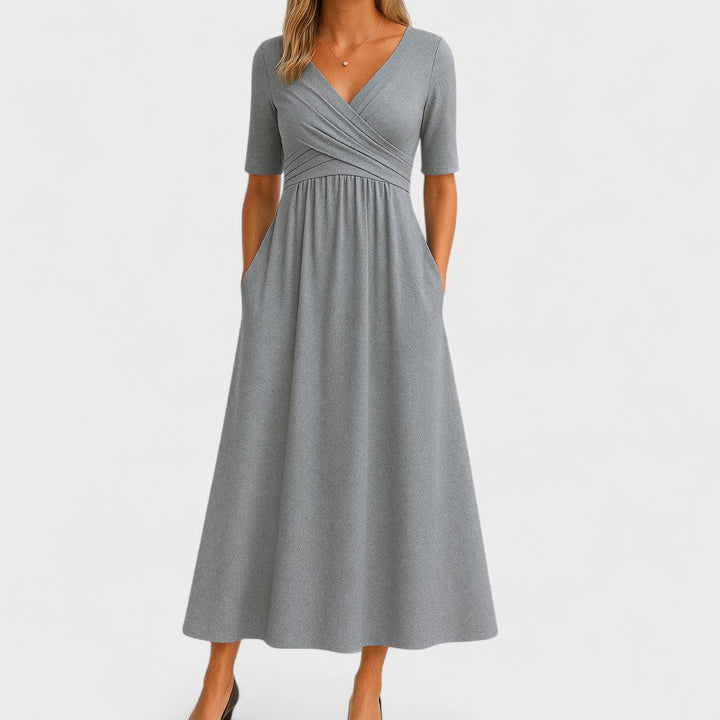 Joanna | Elegant Midi Kjole for Sommer