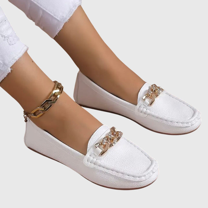 Susanne | Kvinners Slip On Loafers Med Kjededetalj