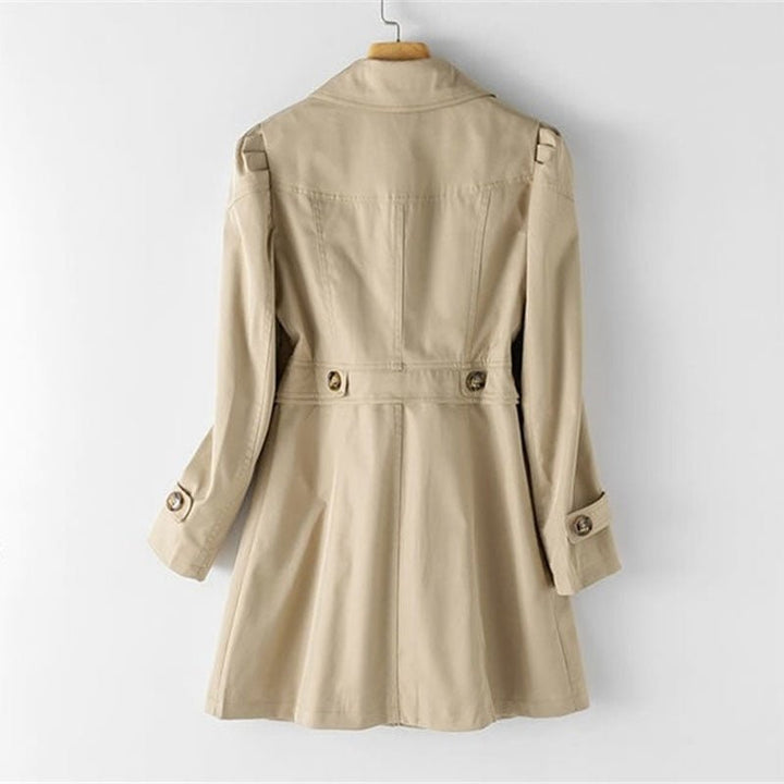 Rikke | Elegant Lang Trench Coat i Klassisk Høststil for Kvinner