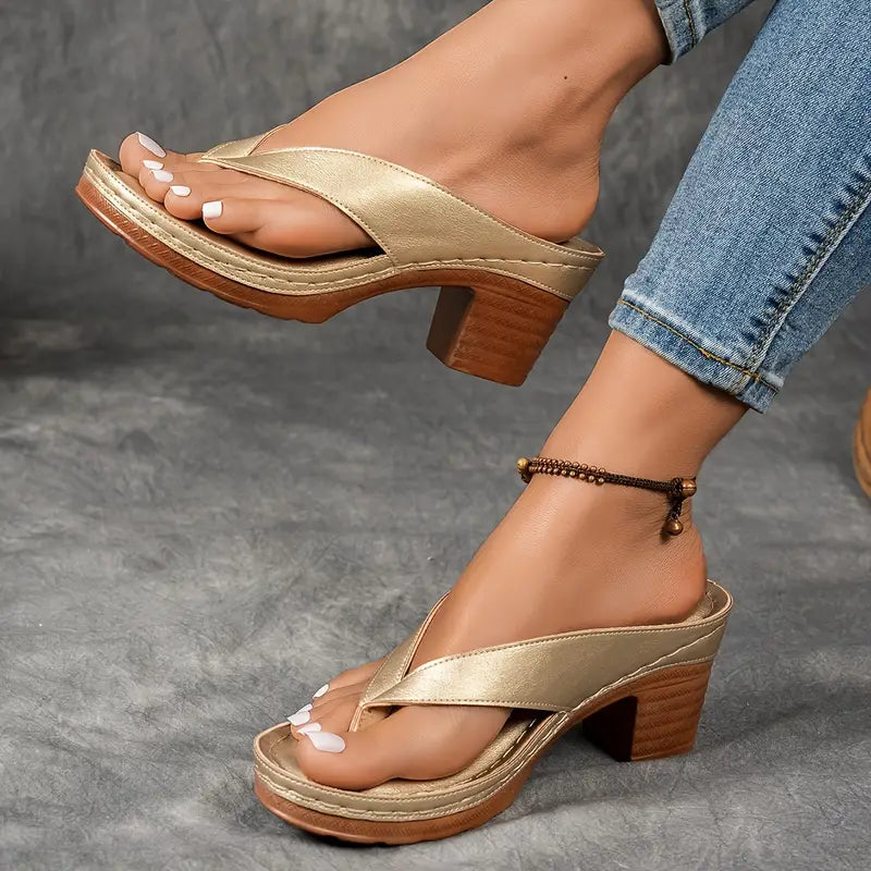 Clara | Elegant Lav Hæl Flip Flop Sandaler
