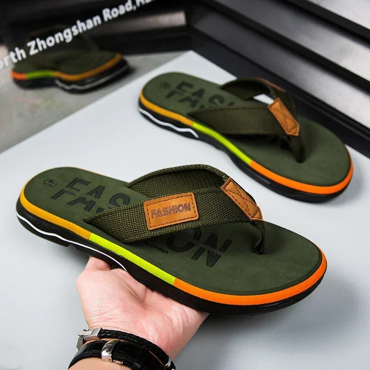 Svend | Holdbare utendørs flip-flops