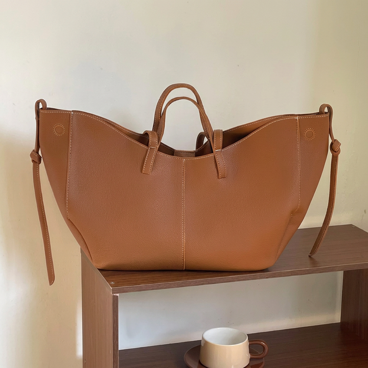 Novalie | Elegant Rymlig Tote Bag med Dubbla Handtag