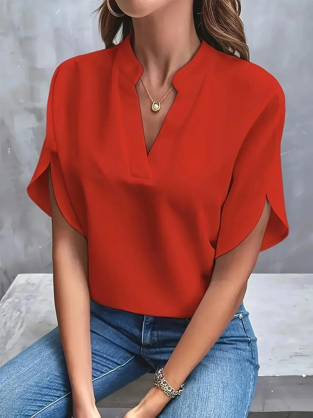 Bettina | Elegant Dame Splitte Ermer V-Hals Bluse