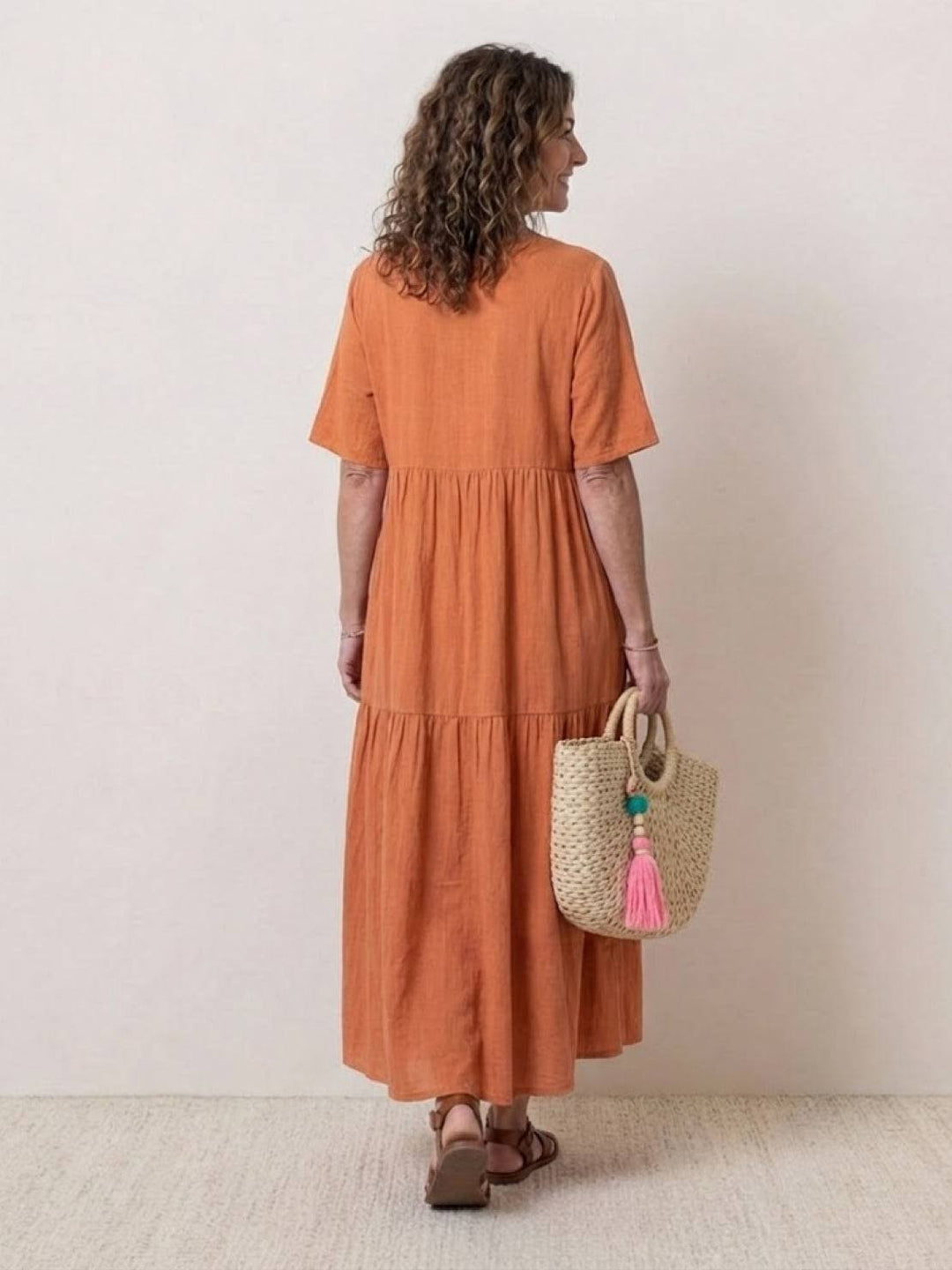 Karla | Boho Maxi Kjole V-Hals Korte Ermer Lagdelt