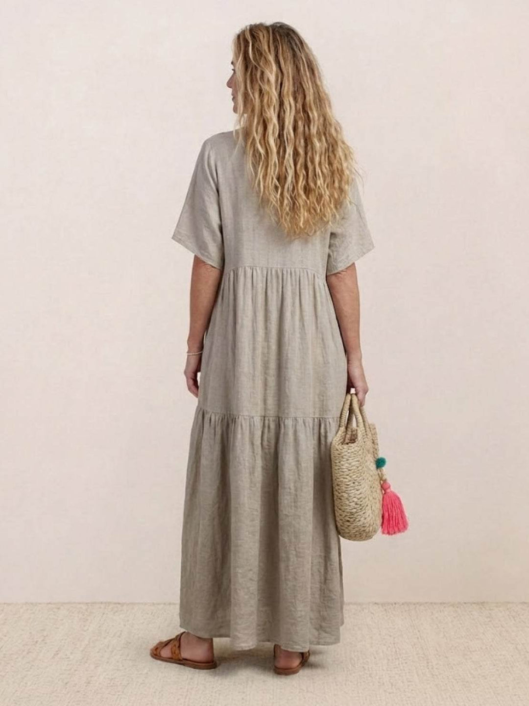 Karla | Boho Maxi Kjole V-Hals Korte Ermer Lagdelt