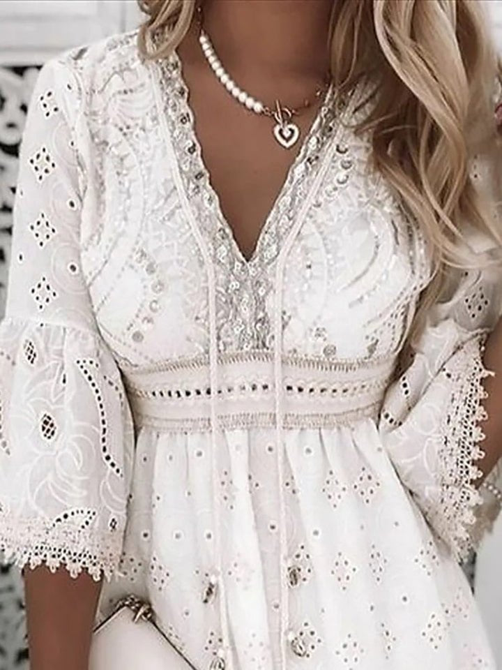 Laura | Boho Mini Kjole V-Hals A-Linje Blonde Detaljer