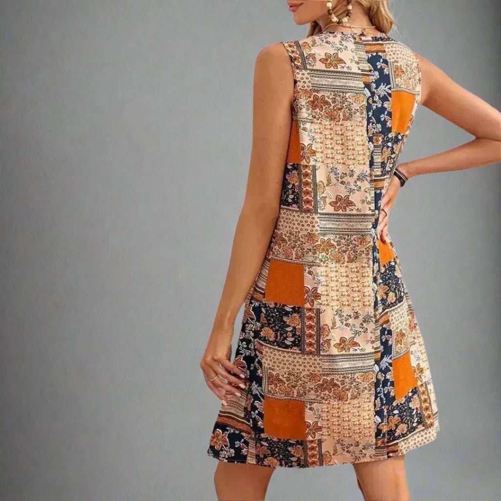Liv | Boho Lappeteppe Kjole Uten Ermer Mini Print