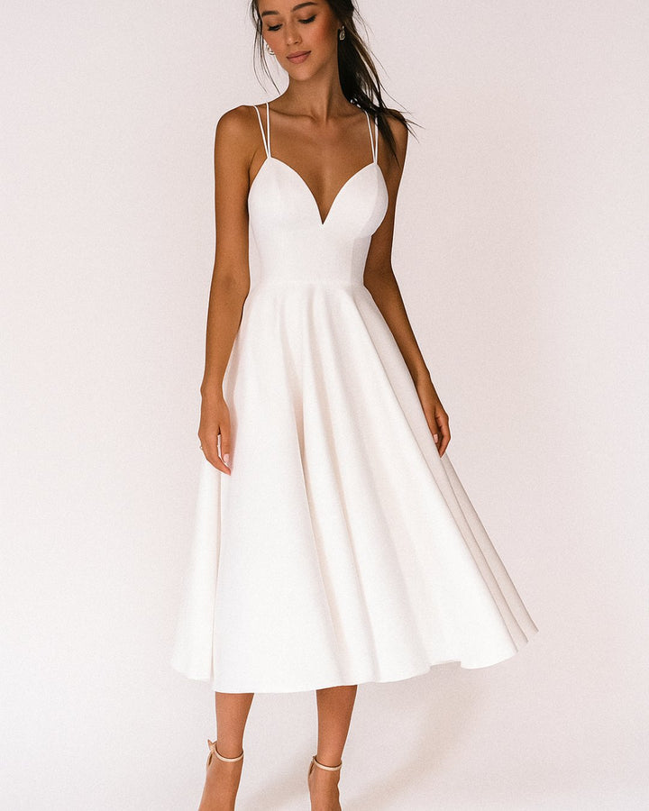 Emma | Elegant Midi Kjole med Spagetti Stropper for Bryllupsgjester