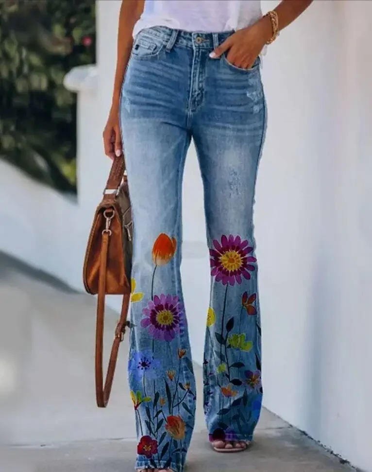 Astrid | Kvinne Høytlivs Blomstrete Flare Jeans