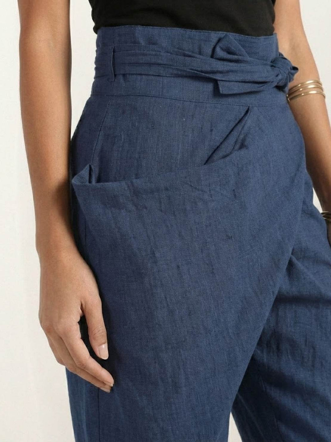 Mathilde | Kvinne Høy Midje Innviklet Front Tapered Korte Bukser