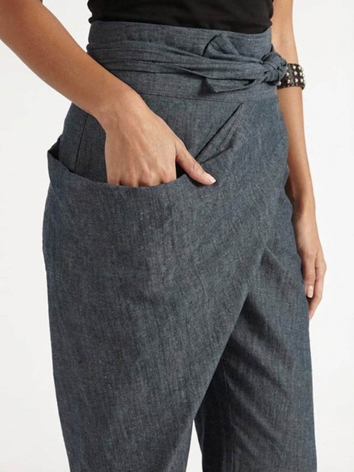 Mathilde | Kvinne Høy Midje Innviklet Front Tapered Korte Bukser