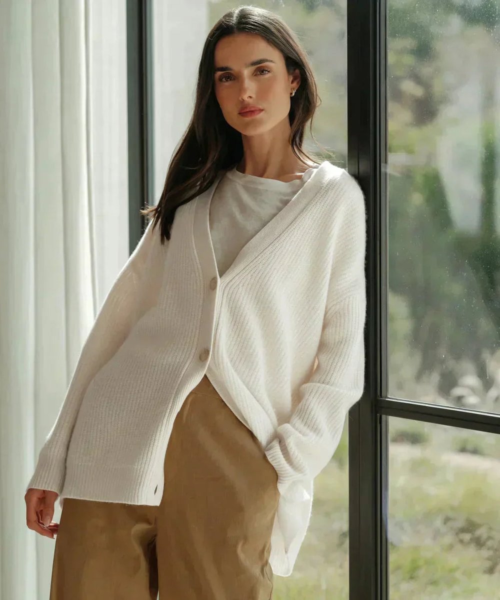 Astrid | Dame Kashmir V-Hals Strikket Cardigan Klassisk Passform