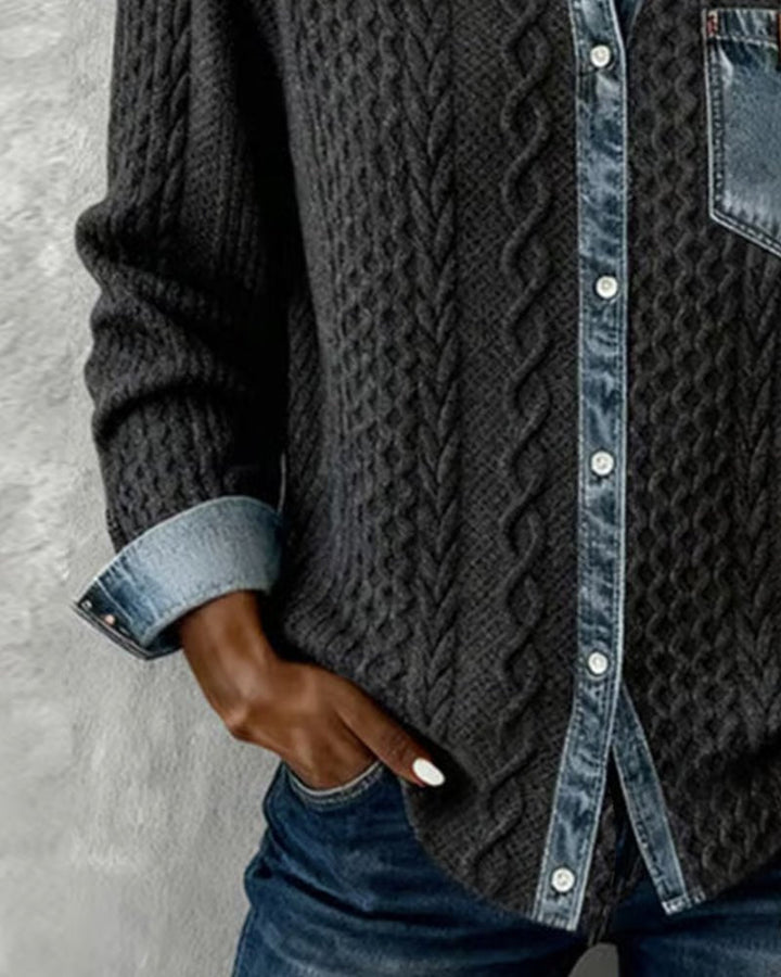 Mathilde | Dame Langermet Kabelstrikket Skjorte med Denim Patchwork