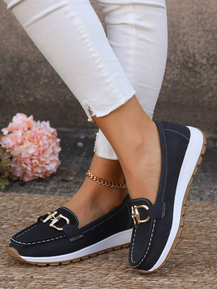 Isabella | Kvinne Orthopediske Slip-On Loafers med Gullspenne og Sklisikker Såle
