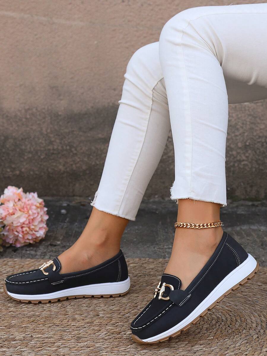 Isabella | Kvinne Orthopediske Slip-On Loafers med Gullspenne og Sklisikker Såle