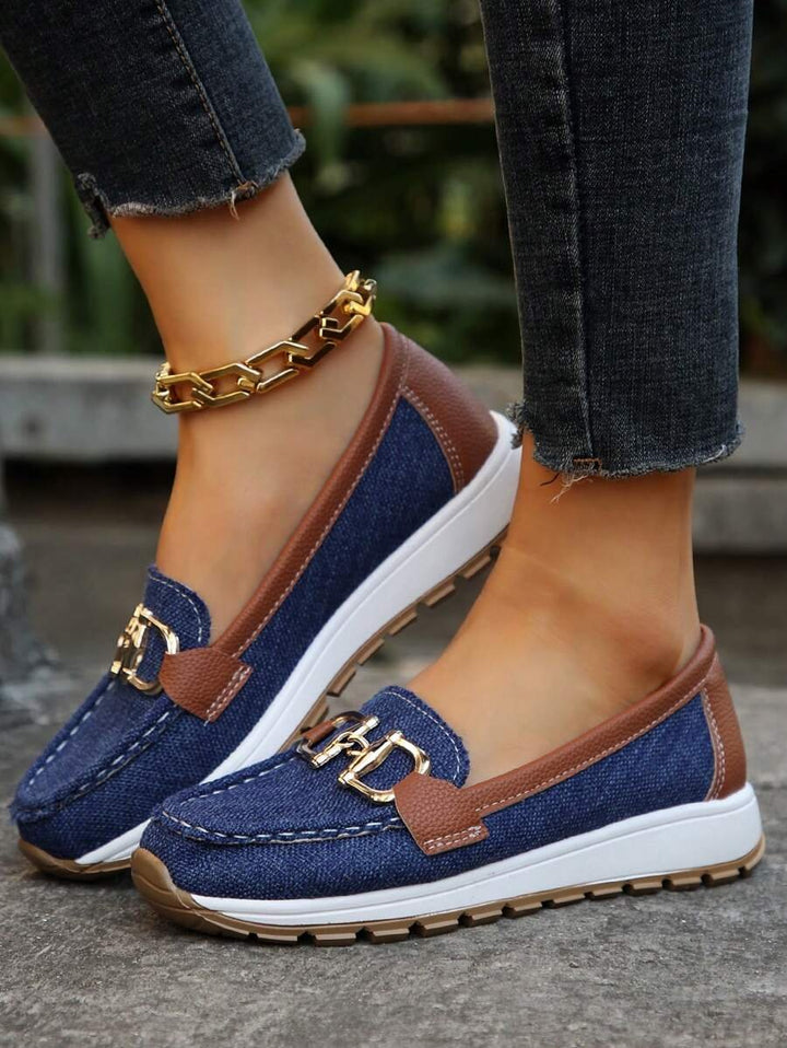 Isabella | Kvinne Orthopediske Slip-On Loafers med Gullspenne og Sklisikker Såle