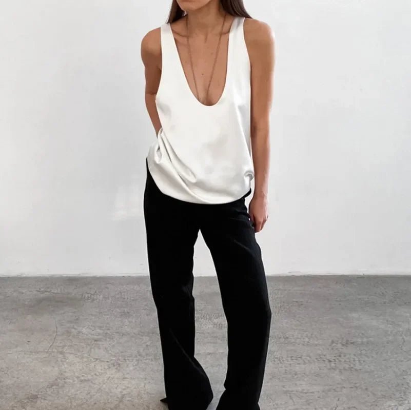 Karla | Kvinne Satin Tank Top Dyp U-Cut Løs Passform
