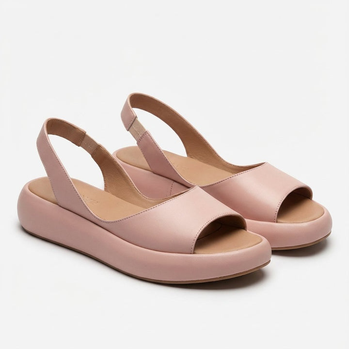 Freja | Kvinnenes åpne tå kilehæl sandal med elastisk hælrem