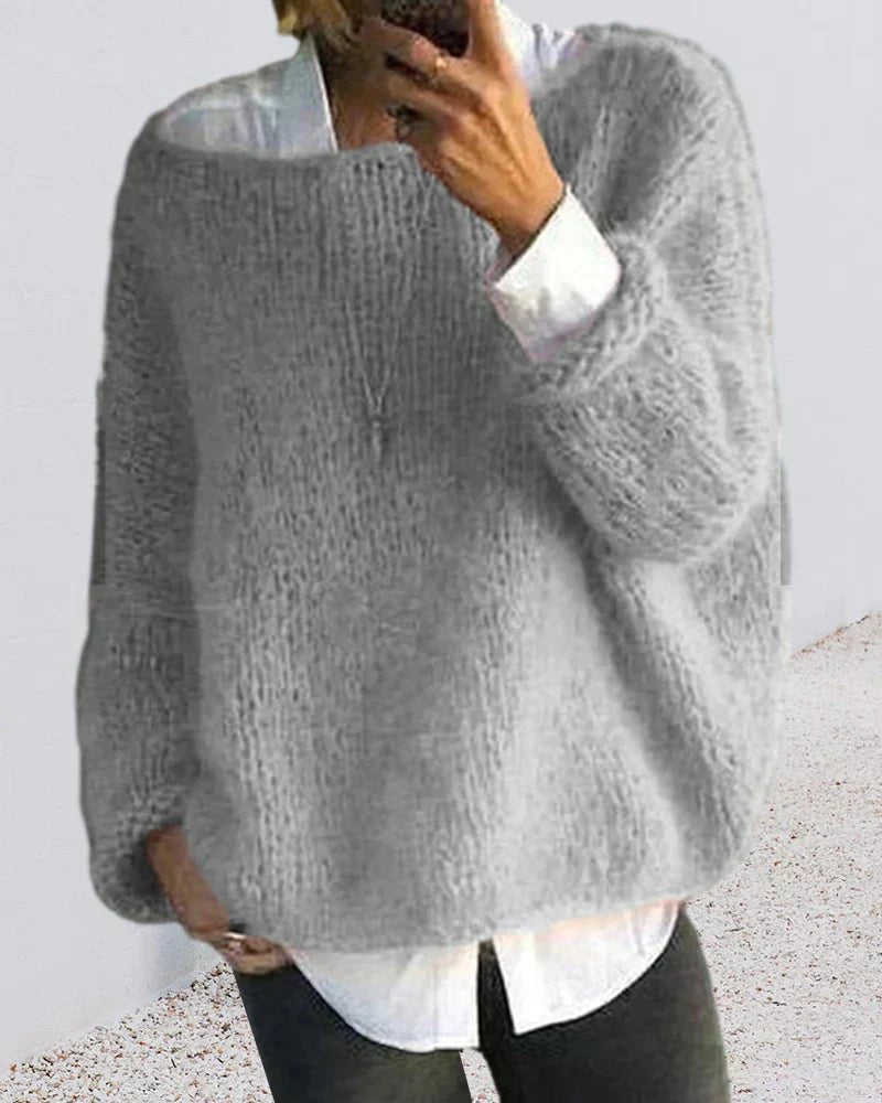 Sofia | Dame Fluffy Strikket Oversized Rundhalsgenser