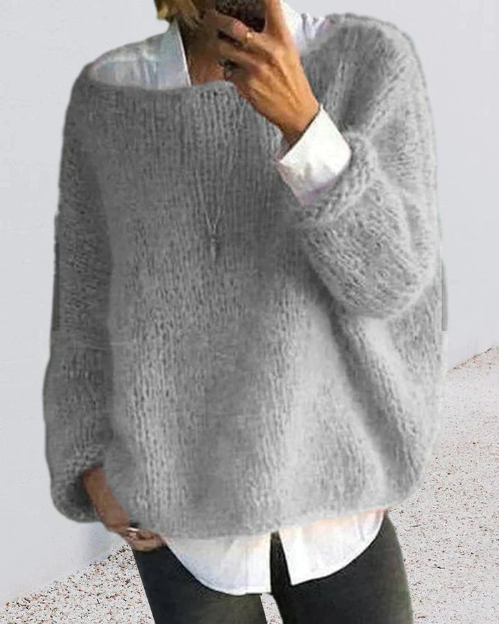 Sofia | Dame Fluffy Strikket Oversized Rundhalsgenser