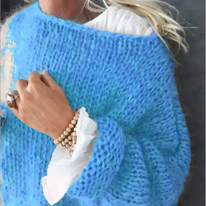 Sofia | Dame Fluffy Strikket Oversized Rundhalsgenser