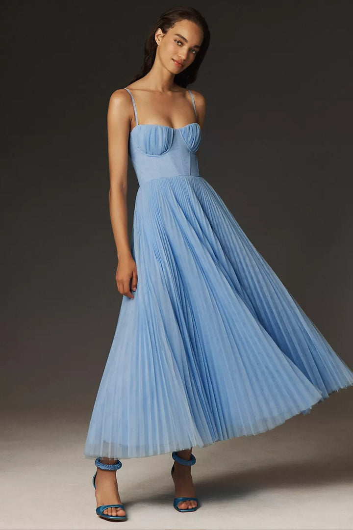 Astrid | Kvinne Pleated Korsett Midi Slip Kjole