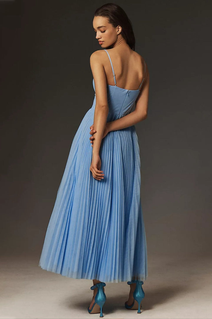 Astrid | Kvinne Pleated Korsett Midi Slip Kjole