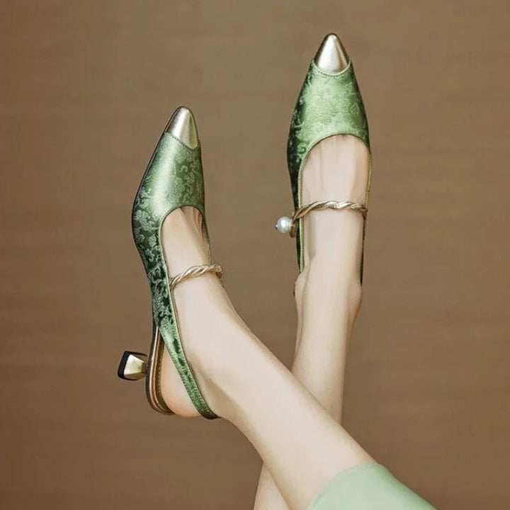 Nora | Kvinne Blomster Jacquard Spiss Tå Kitten Hæl Slingback Pumper