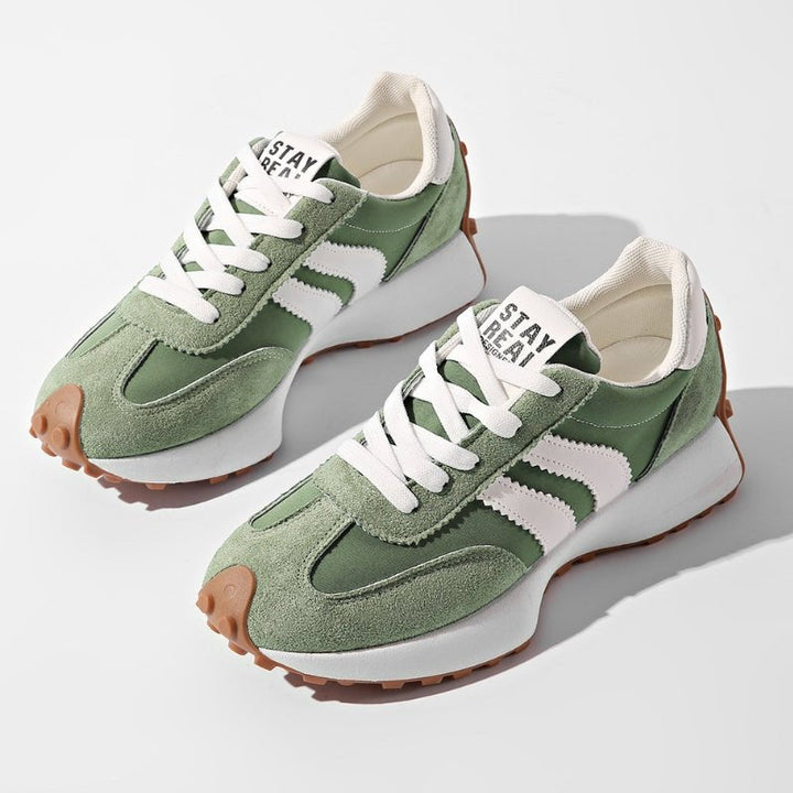 Clara | Kvinnenes Retro Plattform Chunky Sneakers med Snøring
