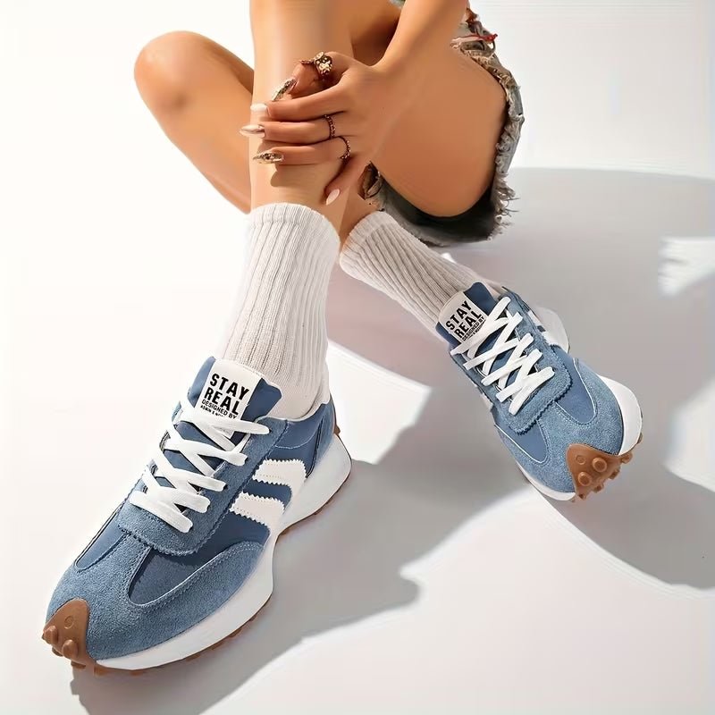 Clara | Kvinnenes Retro Plattform Chunky Sneakers med Snøring