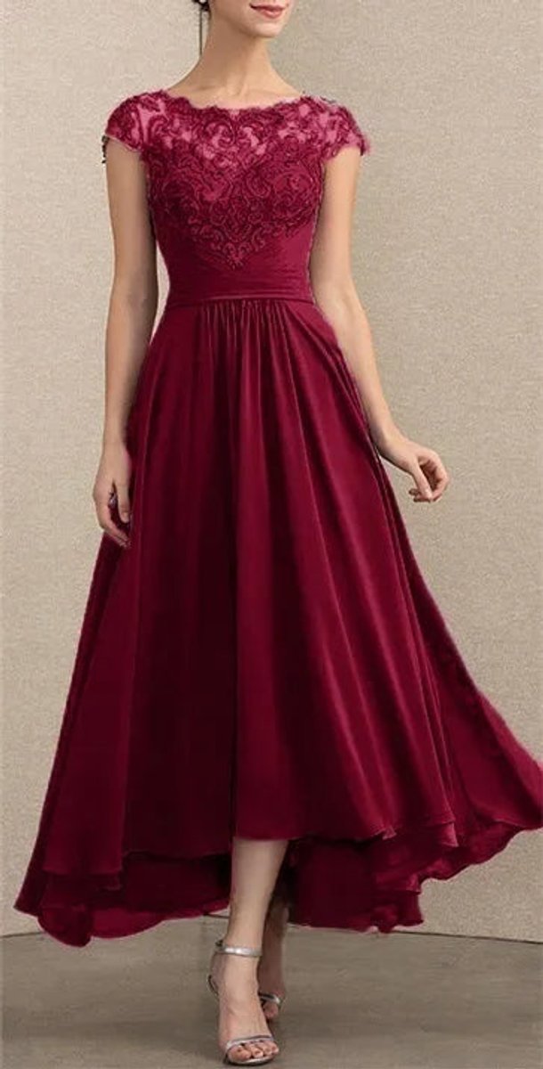 Maja | Elegant Blondekjole for Kvinner Festkjole Chiffon Maxi