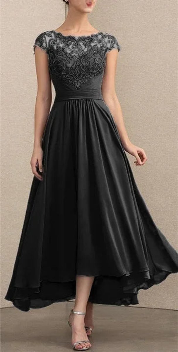 Maja | Elegant Blondekjole for Kvinner Festkjole Chiffon Maxi