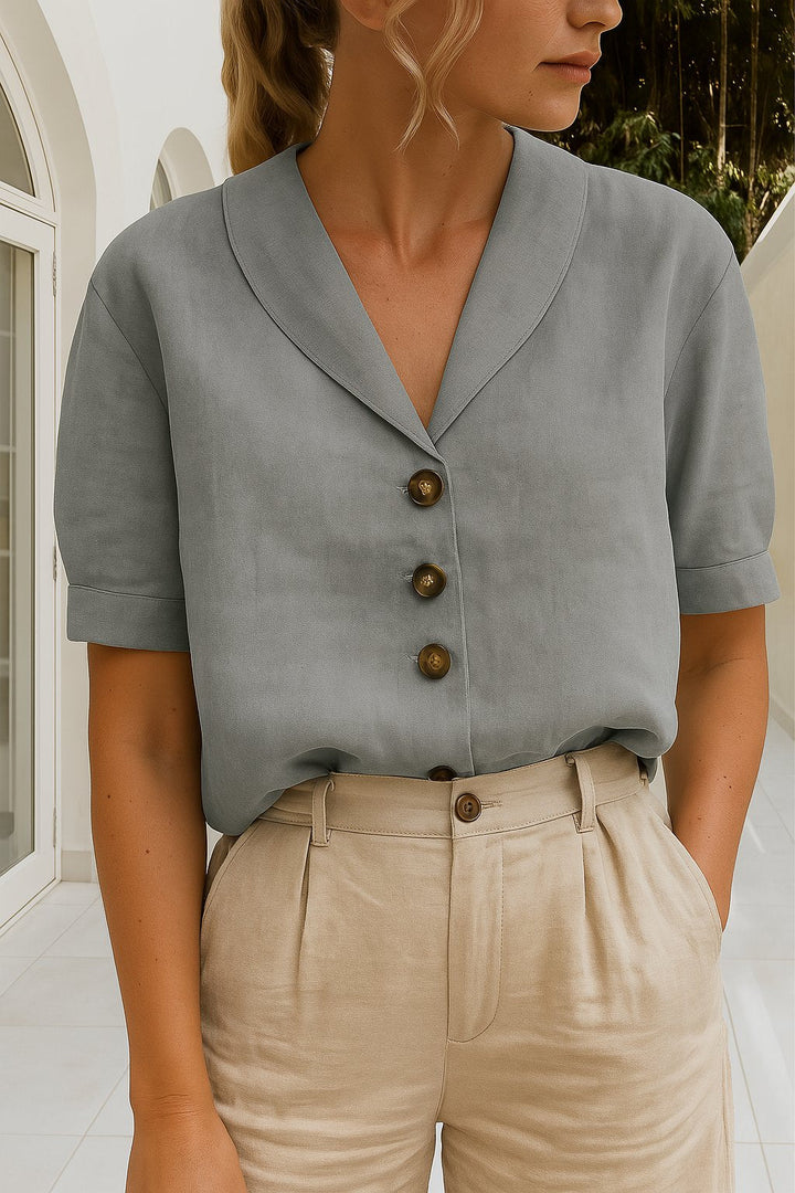Sofia | Elegant Bluse med Innviket Hals og Korte Ermer