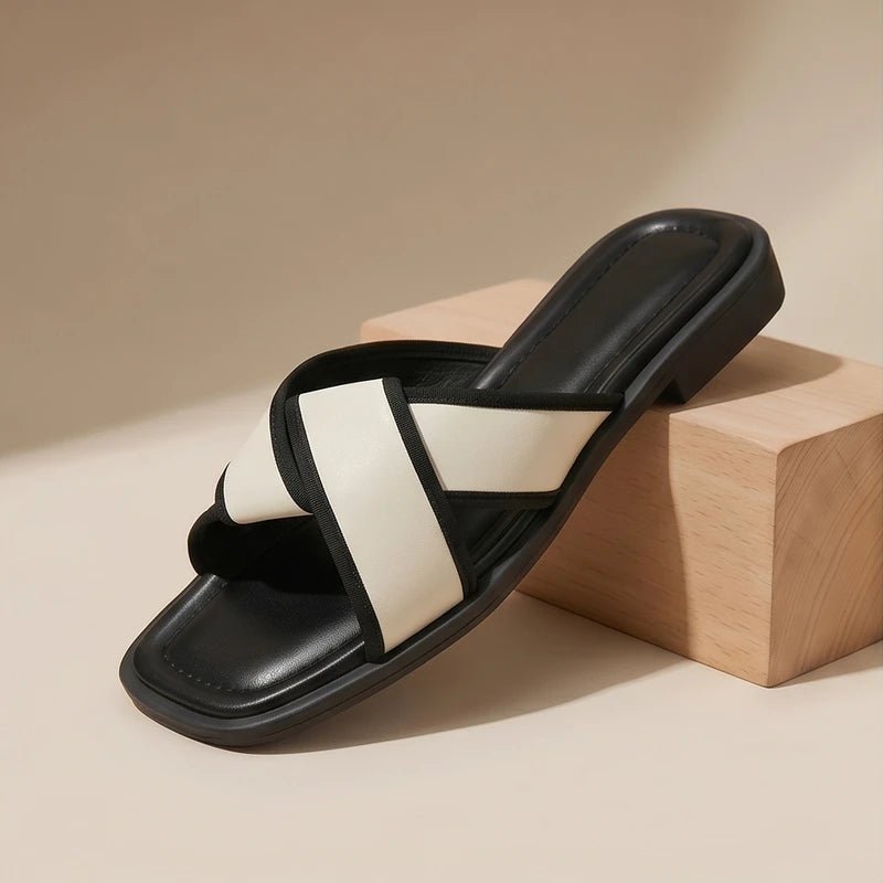 Josefine | Fiskersandaler med Krysstriper for Damer Slip-On Flat