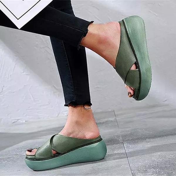 Josefine | Kvinne Padded Cross Strap Flate Sandaler