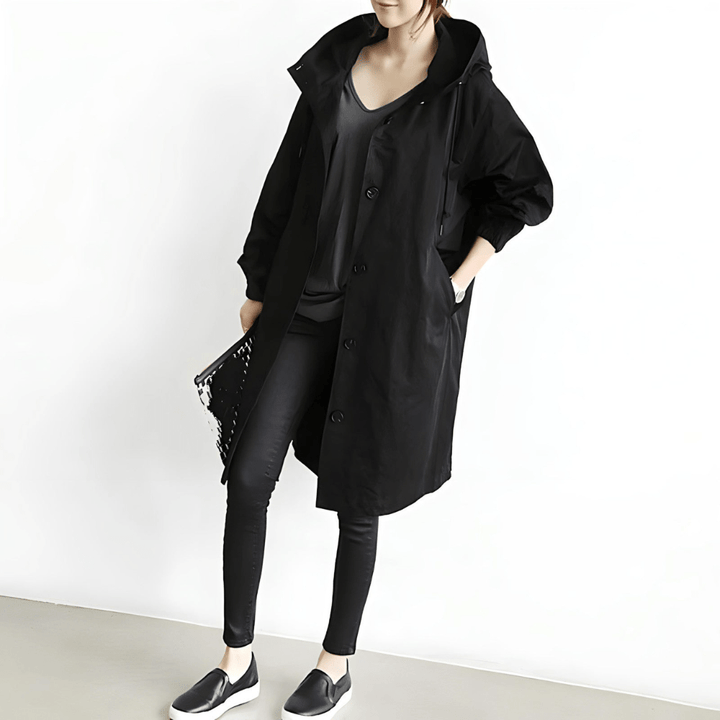 Dagmara | Oversized Kåpe med Hette og Knapper