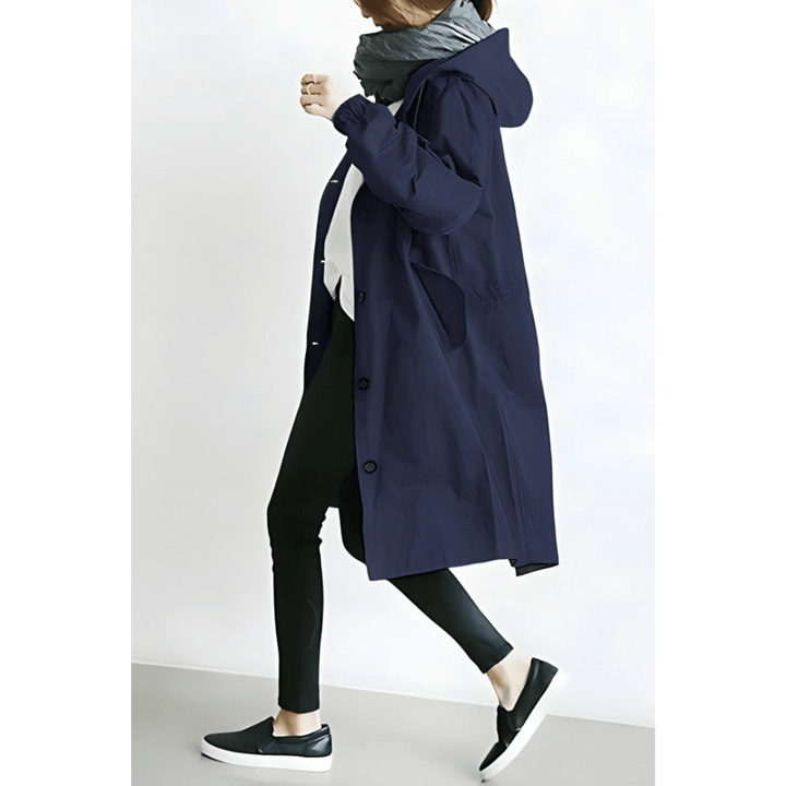 Dagmara | Oversized Kåpe med Hette og Knapper