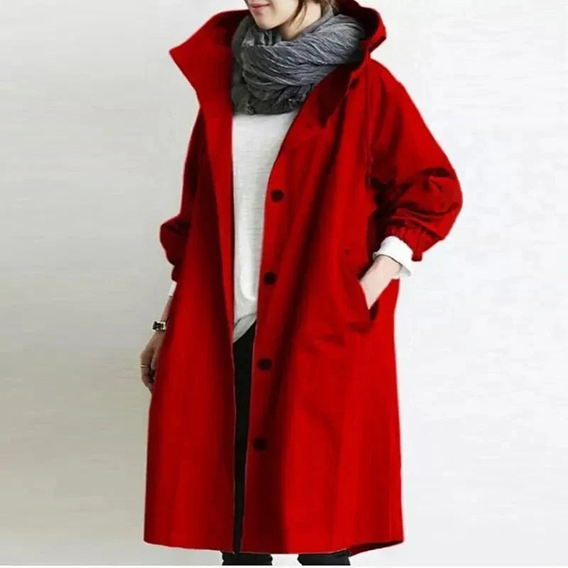 Dagmara | Oversized Kåpe med Hette og Knapper