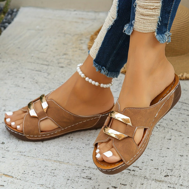 Freja | Orthopediske Slip-On Sandaler Plattform Spenne