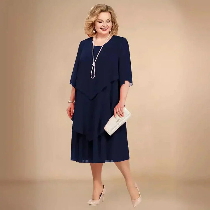 Sofia | Plus Size Chiffon Kjole Svart Asymmetrisk Lag Elegant