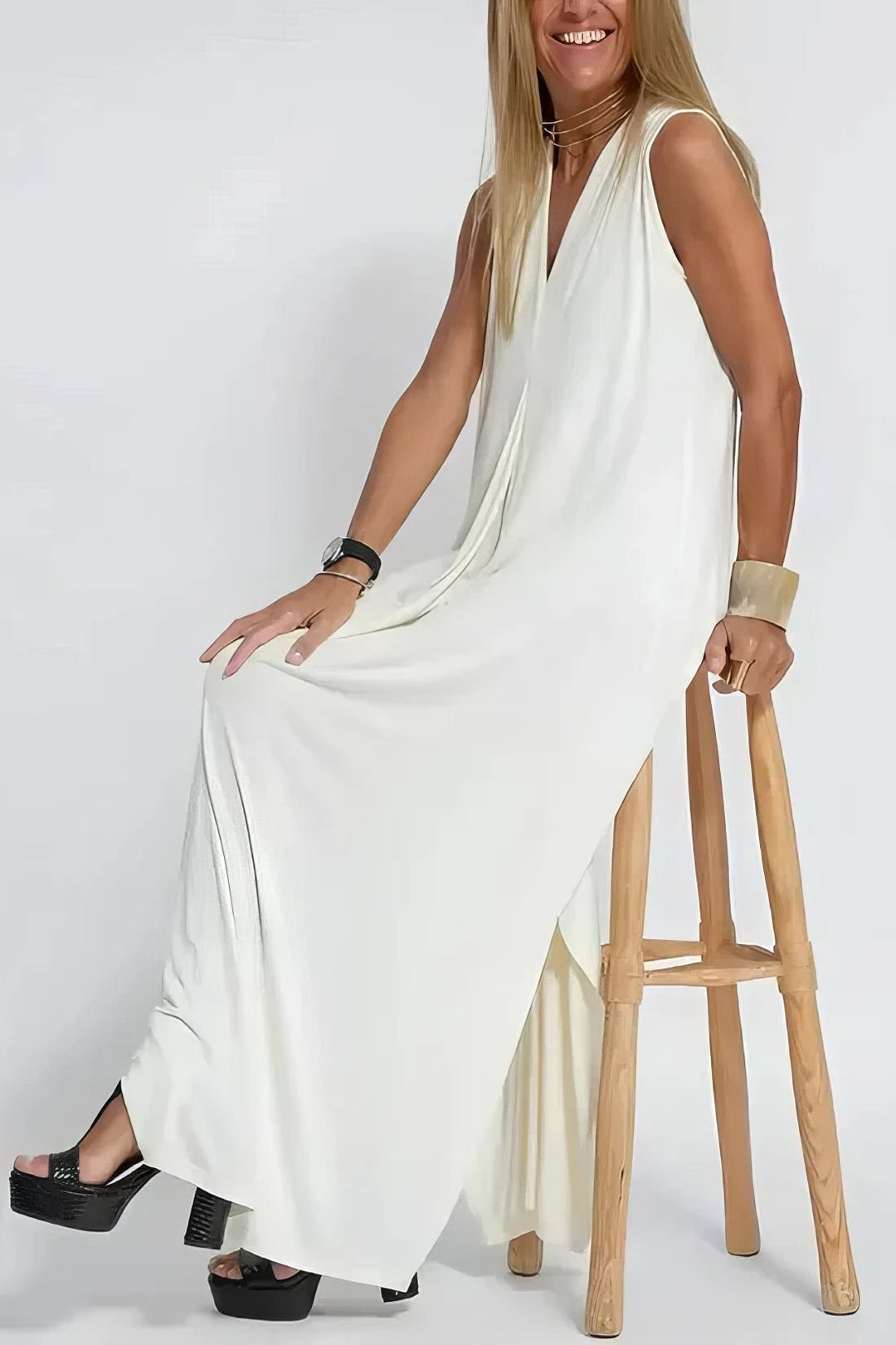 Mathilde | Plus Size Lang Kjole V-Hals Elegant Uten Ermer