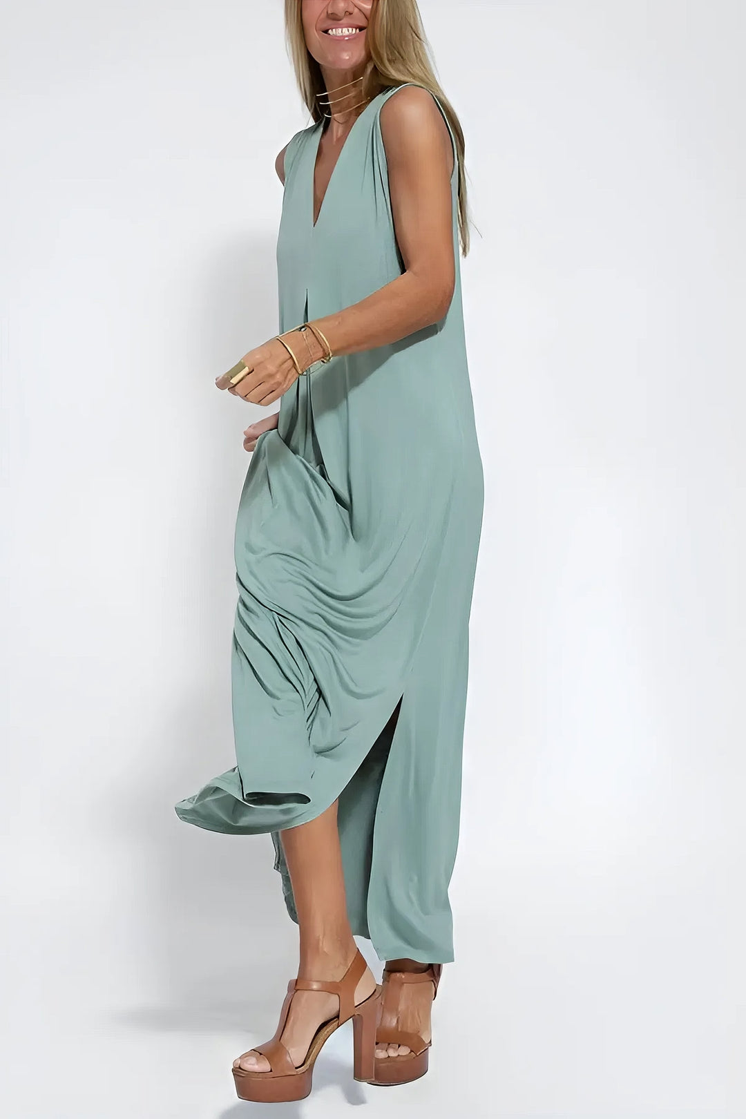 Mathilde | Plus Size Lang Kjole V-Hals Elegant Uten Ermer